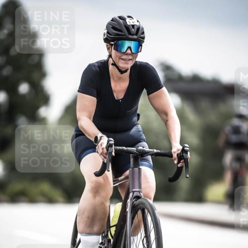 21.06.2026 - 29. Vierlanden-Triathlon H.Heesch http://msf.ph/oto/9884812 21.06.2026 10:36:19 Radfahren 223, 349, 504 meine-sportfotos.de