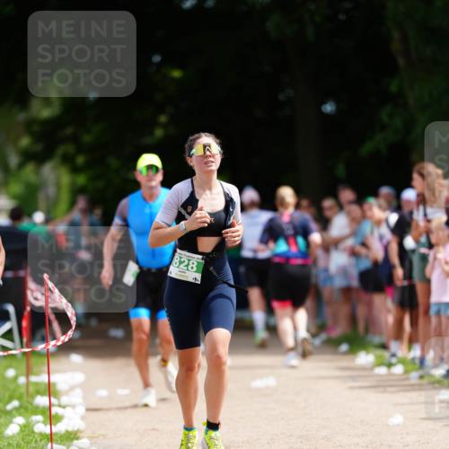 21.06.2026 - 29. Vierlanden-Triathlon LAZAROV Photography http://msf.ph/oto/9884865 21.06.2026 13:06:42 Laufen 828 meine-sportfotos.de