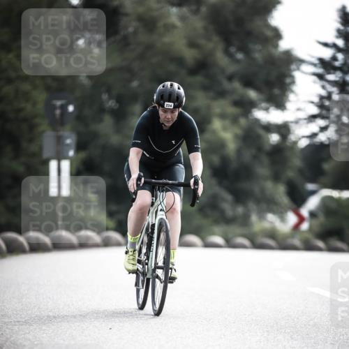21.06.2026 - 29. Vierlanden-Triathlon H.Heesch http://msf.ph/oto/9884887 21.06.2026 09:19:24 Radfahren 99, 224, 228 meine-sportfotos.de