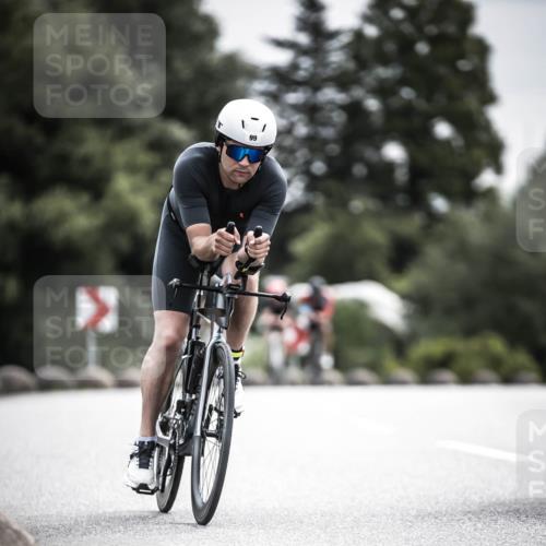 21.06.2026 - 29. Vierlanden-Triathlon H.Heesch http://msf.ph/oto/9884954 21.06.2026 10:36:44 Radfahren 51, 55, 78, 99, 106, 128, 177, 197, 292, 298 meine-sportfotos.de