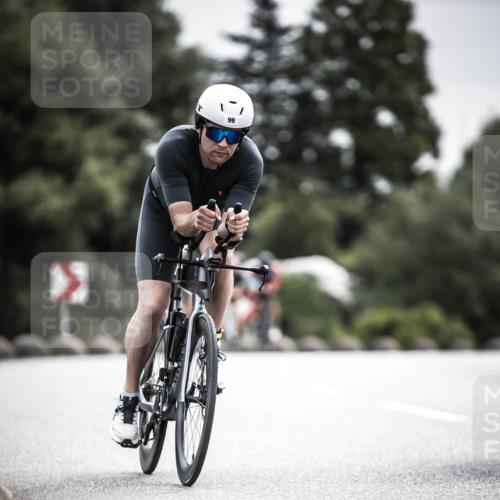 21.06.2026 - 29. Vierlanden-Triathlon H.Heesch http://msf.ph/oto/9884959 21.06.2026 10:36:44 Radfahren 51, 55, 78, 99, 106, 128, 177, 197, 292, 298 meine-sportfotos.de