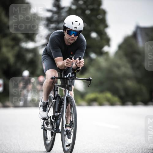 21.06.2026 - 29. Vierlanden-Triathlon H.Heesch http://msf.ph/oto/9884976 21.06.2026 10:36:45 Radfahren 51, 55, 78, 99, 106, 128, 197, 292 meine-sportfotos.de