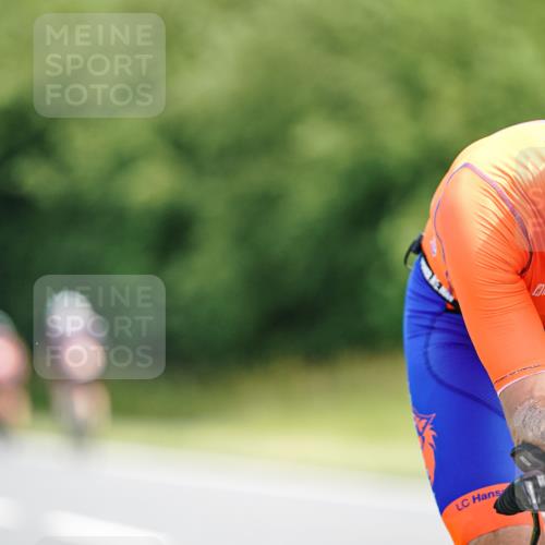 21.06.2026 - Viking Triathlon Michael Burmester http://msf.ph/oto/9885055 21.06.2026 11:20:42 Radfahren 7, 100, 102, 170, 200, 237, 342, 391, 404, 498, 517, 561, 568 meine-sportfotos.de