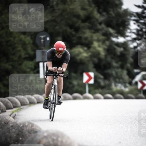 21.06.2026 - 29. Vierlanden-Triathlon H.Heesch http://msf.ph/oto/9885056 21.06.2026 10:36:49 Radfahren 55, 128, 197, 264, 292 meine-sportfotos.de