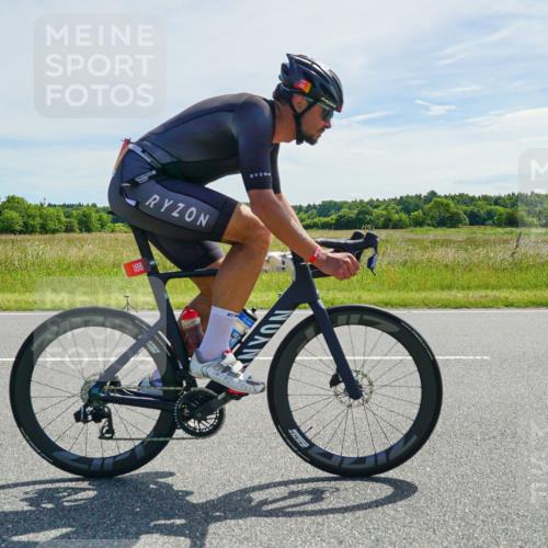 21.06.2026 - Viking Triathlon Michael Burmester http://msf.ph/oto/9885063 21.06.2026 11:30:07 Radfahren 27, 34, 45, 125, 127, 167, 188, 300, 327, 333, 340, 601, 610, 615, 646, 647, 656, 663 meine-sportfotos.de