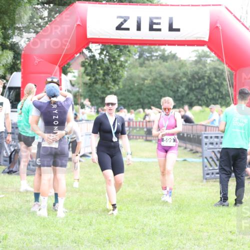 21.06.2026 - 29. Vierlanden-Triathlon Andreas Tolksdorf http://msf.ph/oto/9885135 21.06.2026 11:28:26 Ziel 401, 540, 401, 540 meine-sportfotos.de