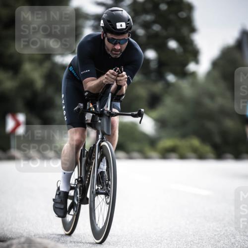 21.06.2026 - 29. Vierlanden-Triathlon H.Heesch http://msf.ph/oto/9885239 21.06.2026 10:37:03 Radfahren 4, 40, 354, 500 meine-sportfotos.de