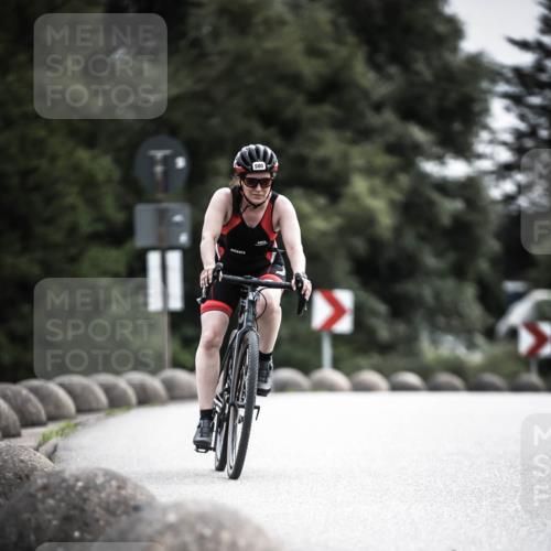 21.06.2026 - 29. Vierlanden-Triathlon H.Heesch http://msf.ph/oto/9885260 21.06.2026 10:37:08 Radfahren 7, 40, 61, 500 meine-sportfotos.de