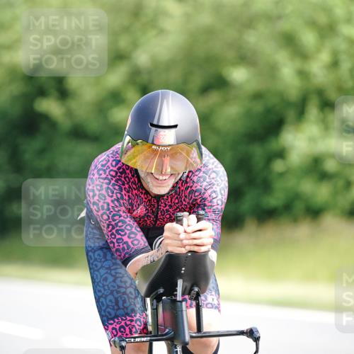 21.06.2026 - Viking Triathlon Michael Burmester http://msf.ph/oto/9885295 21.06.2026 11:21:41 Radfahren 24, 26, 40, 51, 76, 92, 171, 203, 269, 285, 298, 328, 640, 648 meine-sportfotos.de