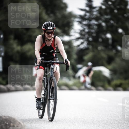21.06.2026 - 29. Vierlanden-Triathlon H.Heesch http://msf.ph/oto/9885312 21.06.2026 10:37:09 Radfahren 7, 40, 61, 500 meine-sportfotos.de