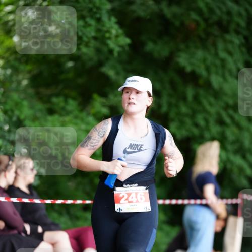 21.06.2026 - 29. Vierlanden-Triathlon LAZAROV Photography http://msf.ph/oto/9885317 21.06.2026 13:20:43 Laufen 202, 246 meine-sportfotos.de