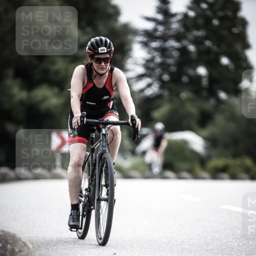 21.06.2026 - 29. Vierlanden-Triathlon H.Heesch http://msf.ph/oto/9885318 21.06.2026 10:37:09 Radfahren 7, 40, 61, 500 meine-sportfotos.de