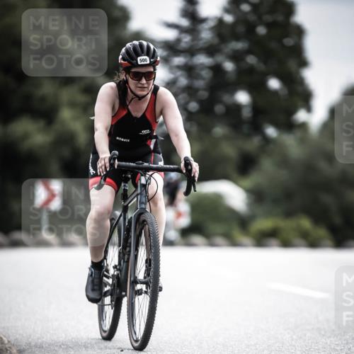 21.06.2026 - 29. Vierlanden-Triathlon H.Heesch http://msf.ph/oto/9885331 21.06.2026 10:37:09 Radfahren 7, 40, 61, 500 meine-sportfotos.de