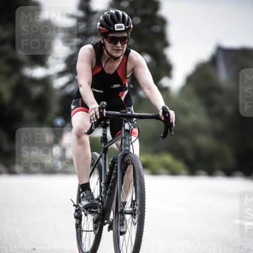 21.06.2026 - 29. Vierlanden-Triathlon H.Heesch http://msf.ph/oto/9885357 21.06.2026 10:37:09 Radfahren 7, 40, 61, 500 meine-sportfotos.de
