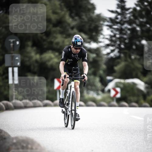 21.06.2026 - 29. Vierlanden-Triathlon H.Heesch http://msf.ph/oto/9885364 21.06.2026 10:37:13 Radfahren 7, 61, 161, 345, 500 meine-sportfotos.de