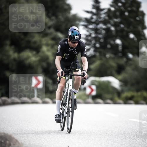 21.06.2026 - 29. Vierlanden-Triathlon H.Heesch http://msf.ph/oto/9885390 21.06.2026 10:37:14 Radfahren 7, 61, 161, 345, 500 meine-sportfotos.de