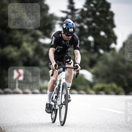 21.06.2026 - 29. Vierlanden-Triathlon H.Heesch http://msf.ph/oto/9885404 21.06.2026 10:37:14 Radfahren 7, 61, 161, 345, 500 meine-sportfotos.de