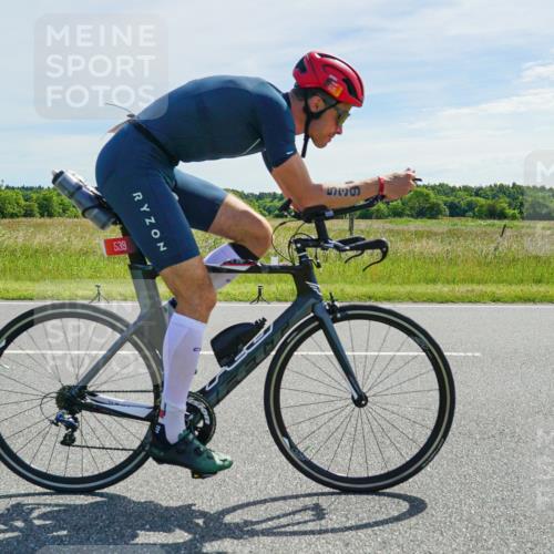 21.06.2026 - Viking Triathlon Michael Burmester http://msf.ph/oto/9885451 21.06.2026 11:34:35 Radfahren 18, 131, 131, 399, 432, 539 meine-sportfotos.de