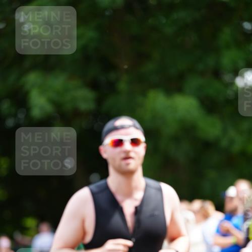21.06.2026 - 29. Vierlanden-Triathlon LAZAROV Photography http://msf.ph/oto/9885456 21.06.2026 13:21:12 Laufen 75 meine-sportfotos.de