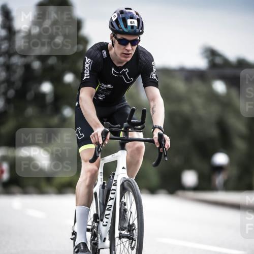 21.06.2026 - 29. Vierlanden-Triathlon H.Heesch http://msf.ph/oto/9885458 21.06.2026 10:37:14 Radfahren 7, 61, 161, 345, 500 meine-sportfotos.de