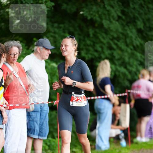21.06.2026 - 29. Vierlanden-Triathlon LAZAROV Photography http://msf.ph/oto/9885629 21.06.2026 13:22:15 Laufen 226 meine-sportfotos.de