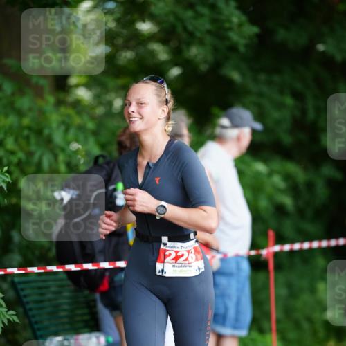21.06.2026 - 29. Vierlanden-Triathlon LAZAROV Photography http://msf.ph/oto/9885640 21.06.2026 13:22:16 Laufen 4, 226 meine-sportfotos.de