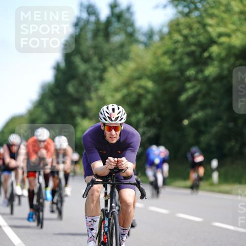21.06.2026 - Viking Triathlon Michael Burmester http://msf.ph/oto/9885655 21.06.2026 11:24:42 Radfahren 55, 55, 64, 68, 117, 182, 199, 255, 267, 386, 397, 413, 424, 490, 502, 545, 612, 634 meine-sportfotos.de