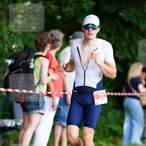 21.06.2026 - 29. Vierlanden-Triathlon LAZAROV Photography http://msf.ph/oto/9885738 21.06.2026 13:22:57 Laufen 20 meine-sportfotos.de