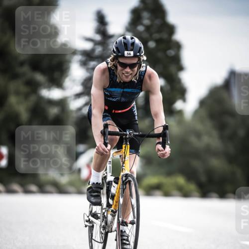 21.06.2026 - 29. Vierlanden-Triathlon H.Heesch http://msf.ph/oto/9885813 21.06.2026 10:38:47 Radfahren 56, 82 meine-sportfotos.de