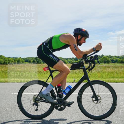 21.06.2026 - Viking Triathlon Michael Burmester http://msf.ph/oto/9885815 21.06.2026 11:39:04 Radfahren 51, 73, 102, 105, 126, 276, 306, 326, 531, 606, 617 meine-sportfotos.de