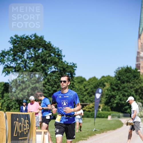 21.06.2026 - Viking Triathlon Michael Burmester http://msf.ph/oto/9885827 21.06.2026 16:09:33 Radfahren  meine-sportfotos.de
