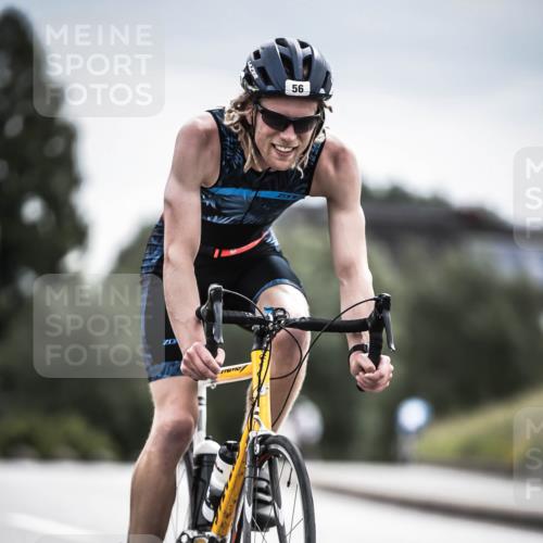21.06.2026 - 29. Vierlanden-Triathlon H.Heesch http://msf.ph/oto/9885843 21.06.2026 10:38:47 Radfahren 56, 82 meine-sportfotos.de