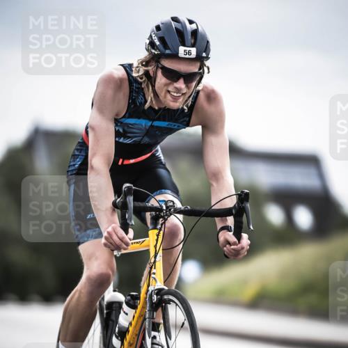 21.06.2026 - 29. Vierlanden-Triathlon H.Heesch http://msf.ph/oto/9885849 21.06.2026 10:38:47 Radfahren 56, 82 meine-sportfotos.de