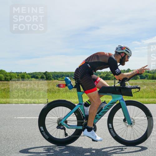 21.06.2026 - Viking Triathlon Michael Burmester http://msf.ph/oto/9885856 21.06.2026 11:39:50 Radfahren 2, 19, 91, 173, 192, 194, 194, 313, 380 meine-sportfotos.de