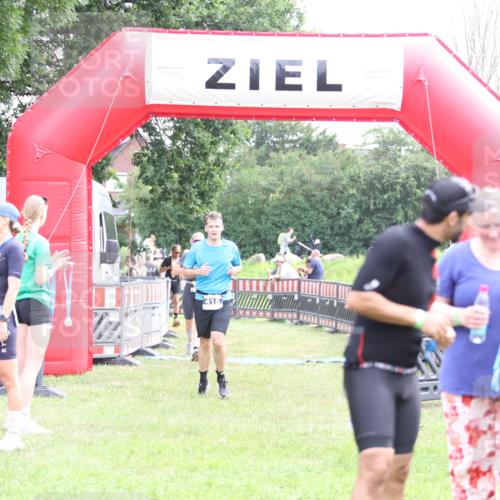 21.06.2026 - 29. Vierlanden-Triathlon Andreas Tolksdorf http://msf.ph/oto/9885880 21.06.2026 11:29:53 Ziel 404, 418, 530, 545, 404, 418, 530, 545 meine-sportfotos.de