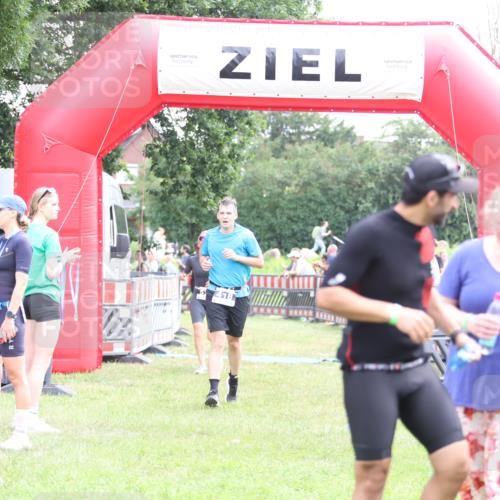 21.06.2026 - 29. Vierlanden-Triathlon Andreas Tolksdorf http://msf.ph/oto/9885921 21.06.2026 11:29:53 Ziel 404, 418, 530, 545, 404, 418, 530, 545 meine-sportfotos.de