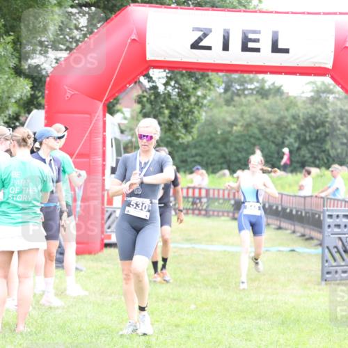 21.06.2026 - 29. Vierlanden-Triathlon Andreas Tolksdorf http://msf.ph/oto/9885936 21.06.2026 11:30:01 Ziel 404, 406, 545, 404, 406, 545 meine-sportfotos.de