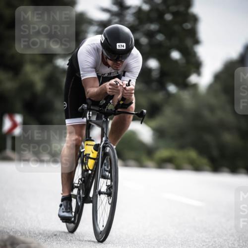 21.06.2026 - 29. Vierlanden-Triathlon H.Heesch http://msf.ph/oto/9885969 21.06.2026 10:39:18 Radfahren 174, 181, 358 meine-sportfotos.de