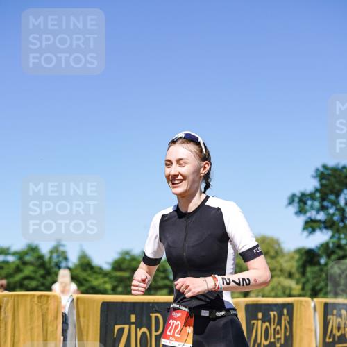 21.06.2026 - Viking Triathlon Michael Burmester http://msf.ph/oto/9885986 21.06.2026 16:11:14 Radfahren  meine-sportfotos.de