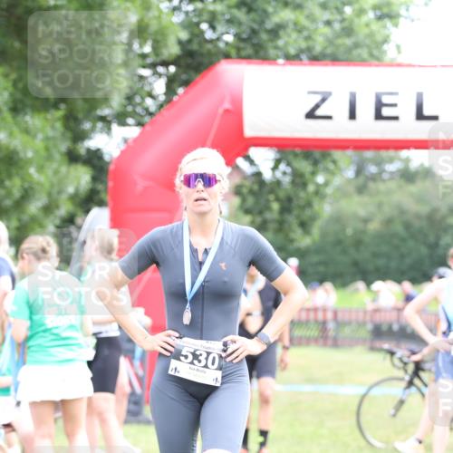 21.06.2026 - 29. Vierlanden-Triathlon Andreas Tolksdorf http://msf.ph/oto/9886023 21.06.2026 11:30:05 Ziel 406, 614, 406, 614 meine-sportfotos.de