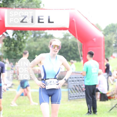 21.06.2026 - 29. Vierlanden-Triathlon Andreas Tolksdorf http://msf.ph/oto/9886054 21.06.2026 11:30:12 Ziel 406, 614, 406, 614 meine-sportfotos.de