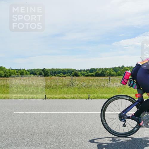 21.06.2026 - Viking Triathlon Michael Burmester http://msf.ph/oto/9886153 21.06.2026 11:45:56 Radfahren 46, 60, 111, 138, 186, 186, 212, 227, 227, 245, 495, 532, 532, 541, 562 meine-sportfotos.de