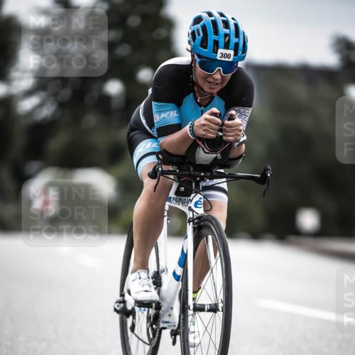 21.06.2026 - 29. Vierlanden-Triathlon H.Heesch http://msf.ph/oto/9886194 21.06.2026 10:39:59 Radfahren 154, 300 meine-sportfotos.de