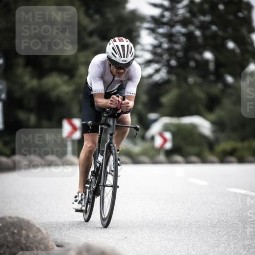 21.06.2026 - 29. Vierlanden-Triathlon H.Heesch http://msf.ph/oto/9886213 21.06.2026 10:40:06 Radfahren 154, 309 meine-sportfotos.de