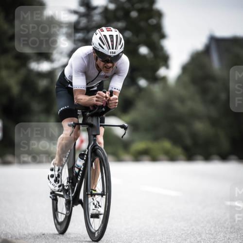 21.06.2026 - 29. Vierlanden-Triathlon H.Heesch http://msf.ph/oto/9886229 21.06.2026 10:40:06 Radfahren 154, 309 meine-sportfotos.de