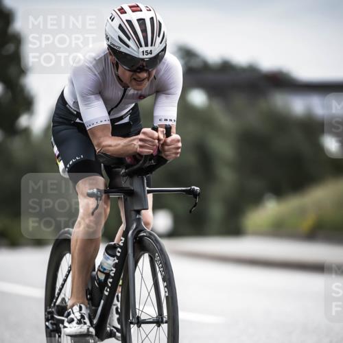 21.06.2026 - 29. Vierlanden-Triathlon H.Heesch http://msf.ph/oto/9886253 21.06.2026 10:40:07 Radfahren 154, 309 meine-sportfotos.de
