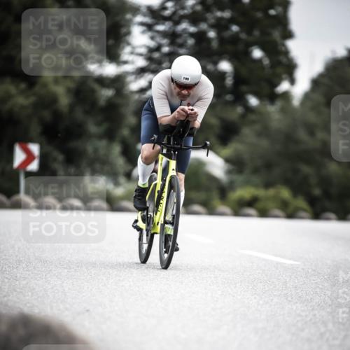 21.06.2026 - 29. Vierlanden-Triathlon H.Heesch http://msf.ph/oto/9886271 21.06.2026 10:40:34 Radfahren 199, 280 meine-sportfotos.de