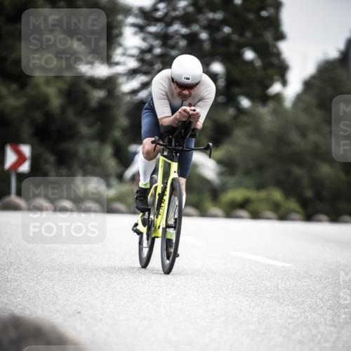 21.06.2026 - 29. Vierlanden-Triathlon H.Heesch http://msf.ph/oto/9886273 21.06.2026 10:40:34 Radfahren 199, 280 meine-sportfotos.de
