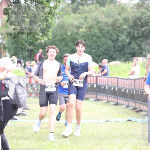 21.06.2026 - 29. Vierlanden-Triathlon Andreas Tolksdorf http://msf.ph/oto/9886279 21.06.2026 11:31:09 Ziel 338, 616, 622, 338, 616, 622 meine-sportfotos.de