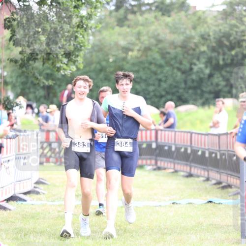 21.06.2026 - 29. Vierlanden-Triathlon Andreas Tolksdorf http://msf.ph/oto/9886287 21.06.2026 11:31:09 Ziel 338, 616, 622, 338, 616, 622 meine-sportfotos.de